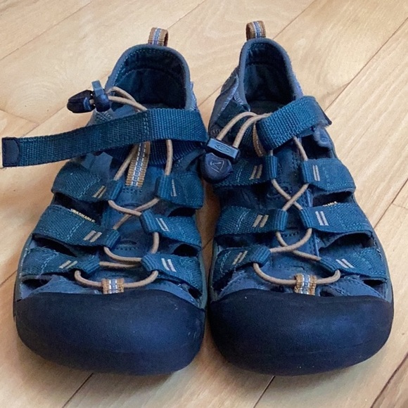 Keen Boys Newport H2 Shoes Sandals Sports Outdoors Size 6 Green - Picture 5 of 16